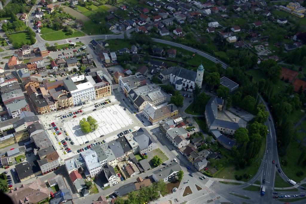 Apartmany U Basty Hlučín Buitenkant foto